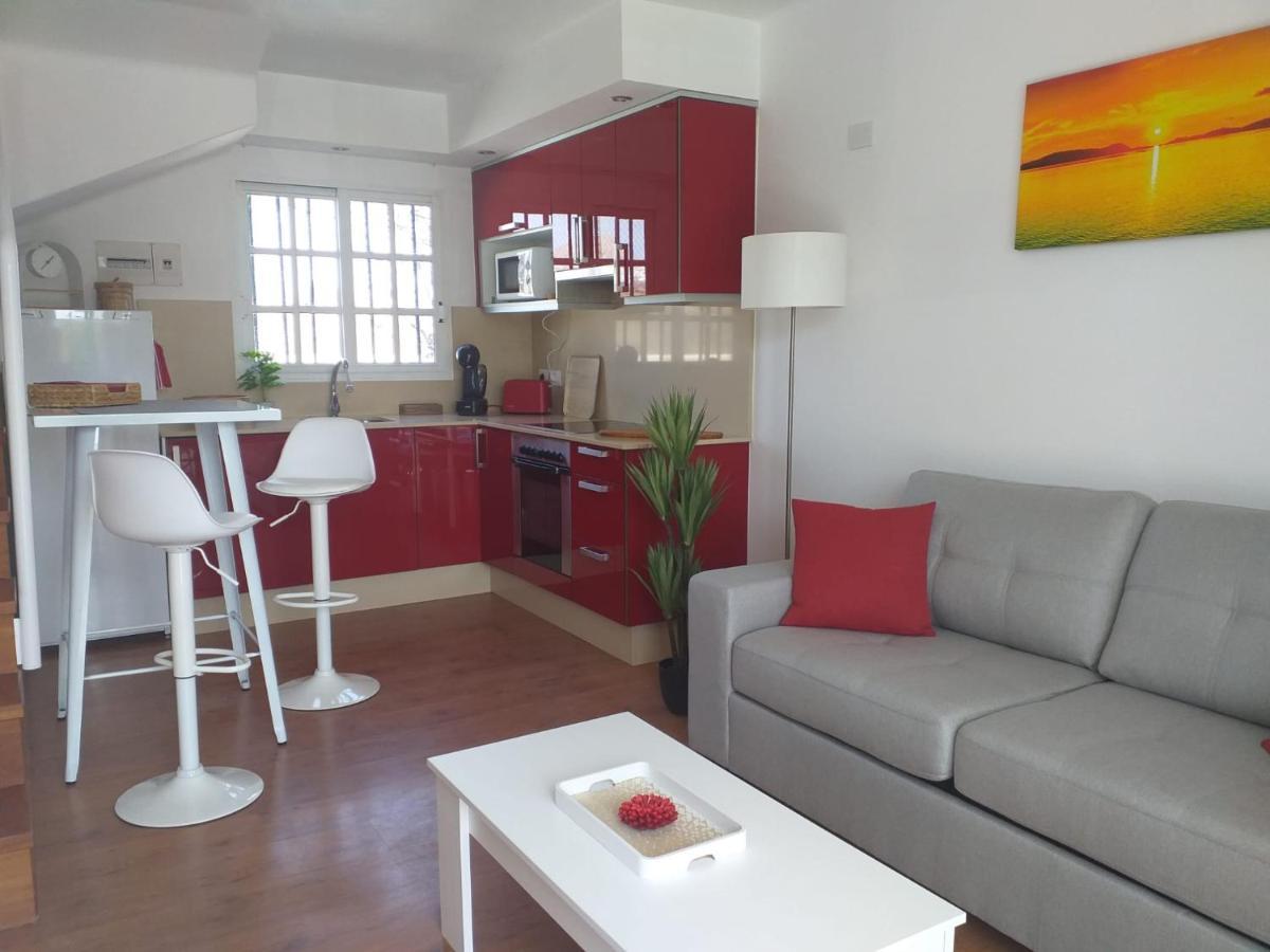 Apartment Duplex -The Sunny Hut - Swimming Pool - Free Wifi & Ac- Residence Las Marinas Puerto del Carmen  Eksteriør bilde