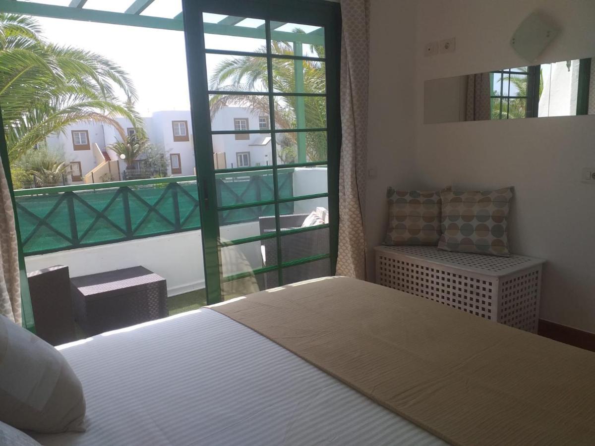 Apartment Duplex -The Sunny Hut - Swimming Pool - Free Wifi & Ac- Residence Las Marinas Puerto del Carmen  Eksteriør bilde